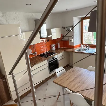 45 Casa vacanze Dutovlje