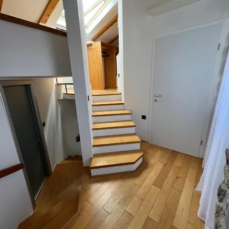 Vakantiehuis 45 Dutovlje